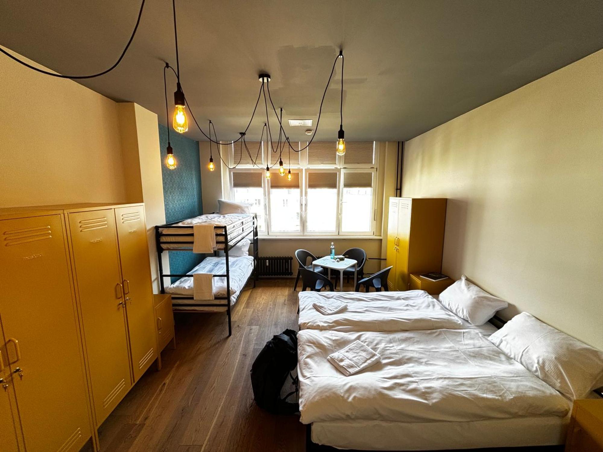 Coffee Inn Hostel Берлин Екстериор снимка